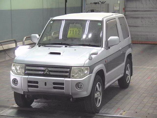 MITSUBISHI PAJERO MINI