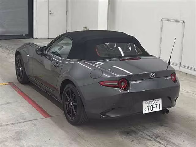 MAZDA ROADSTER
