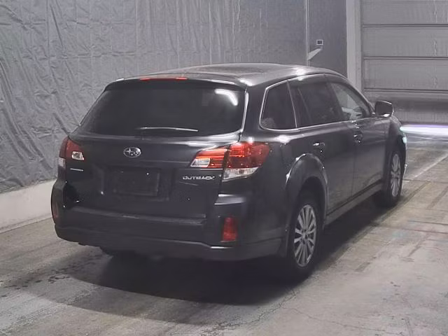 SUBARU OUTBACK