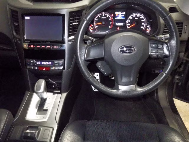 SUBARU OUTBACK