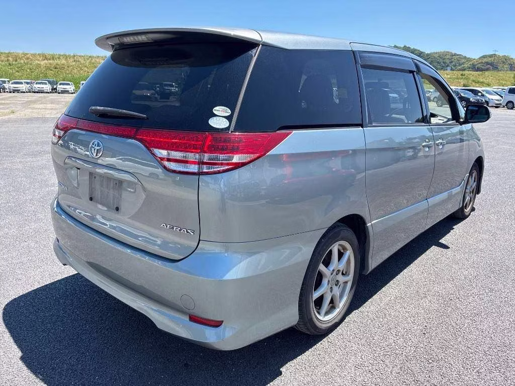 TOYOTA ESTIMA