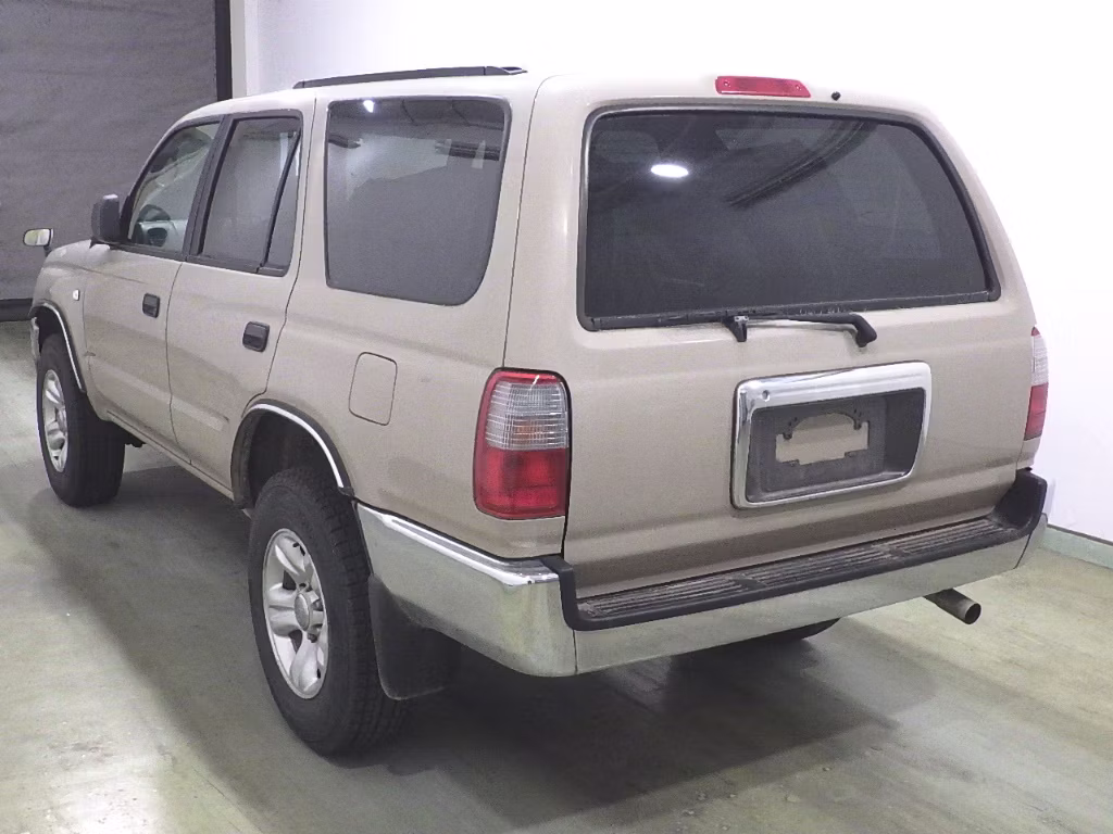 TOYOTA HILUX SURF