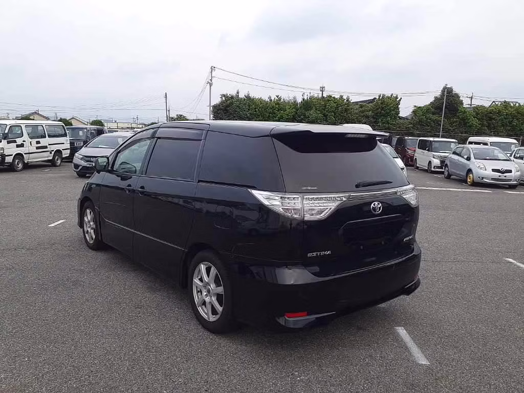 TOYOTA ESTIMA