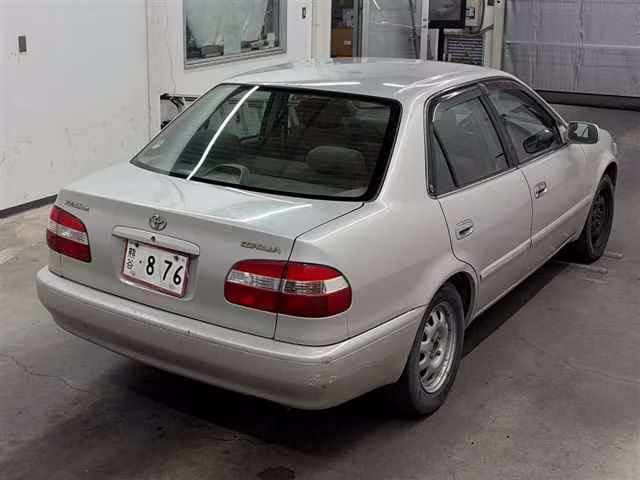 TOYOTA COROLLA