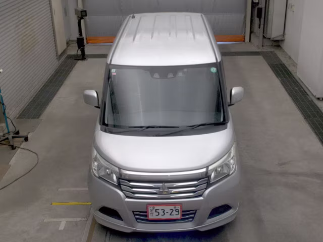 MITSUBISHI DELICA D:2