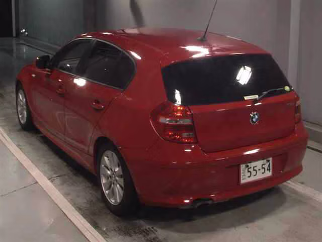 BMW 1-SERIES