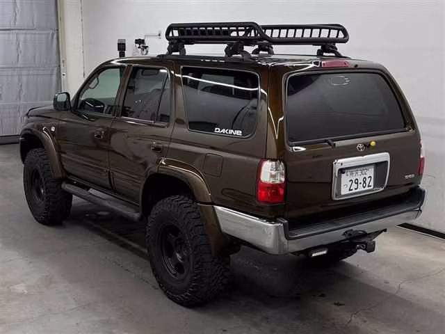 TOYOTA HILUX SURF