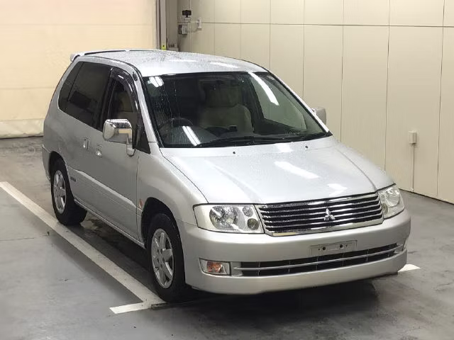 MITSUBISHI RVR