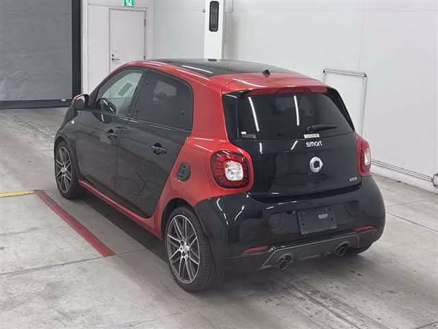 SMART FORFOUR