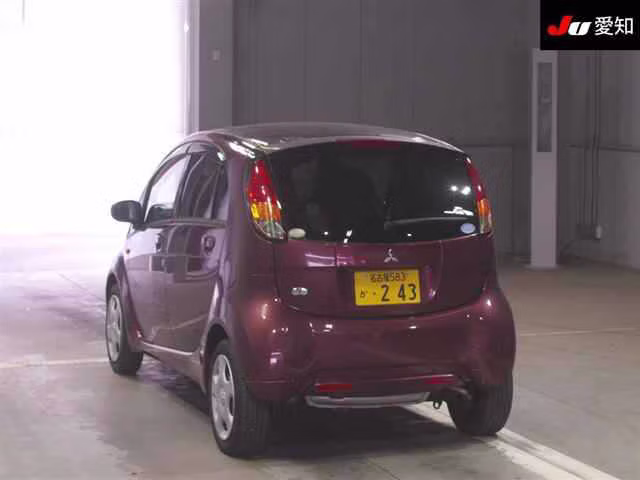 MITSUBISHI I