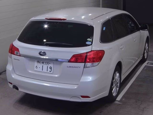 SUBARU LEGACY