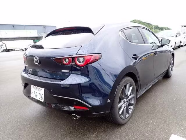 MAZDA MAZDA3