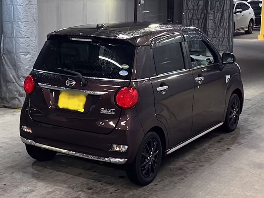DAIHATSU CAST