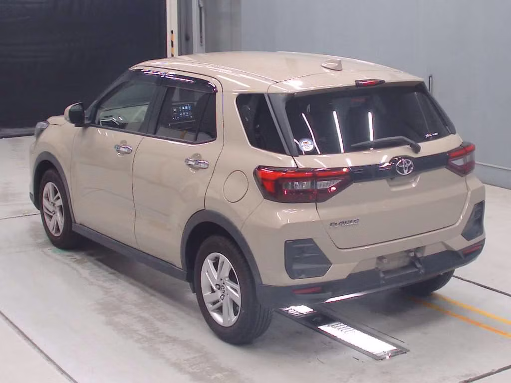 TOYOTA RAIZE