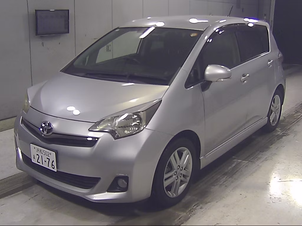 TOYOTA RACTIS