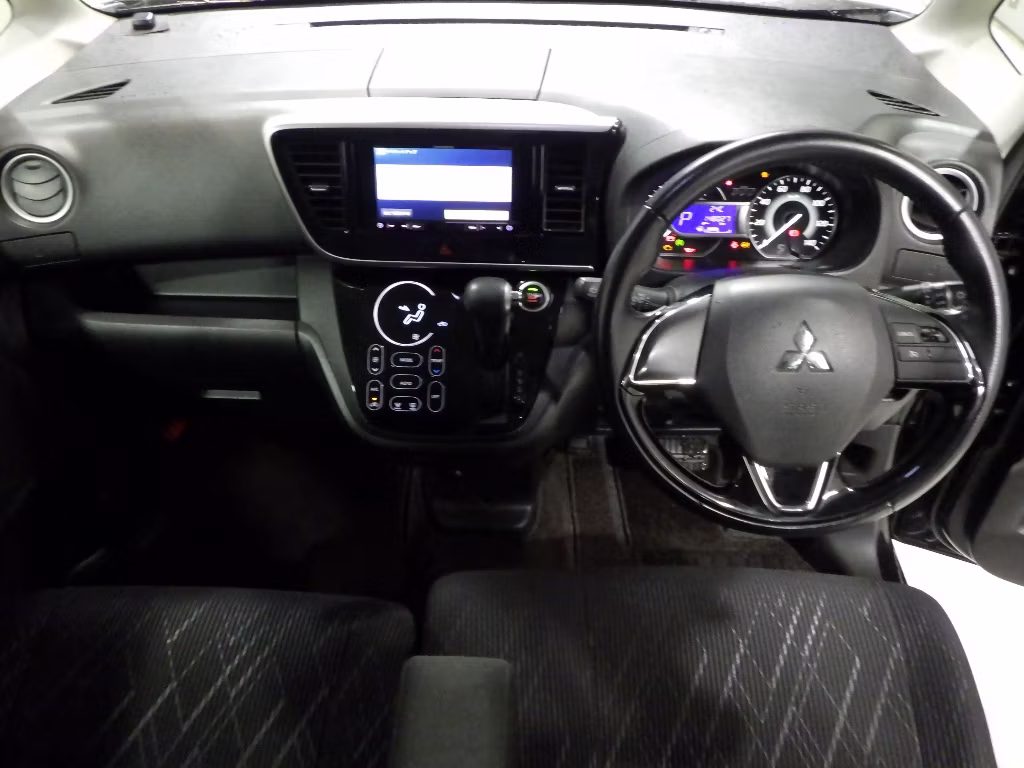 MITSUBISHI EK SPACE