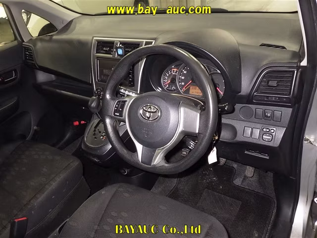 TOYOTA RACTIS