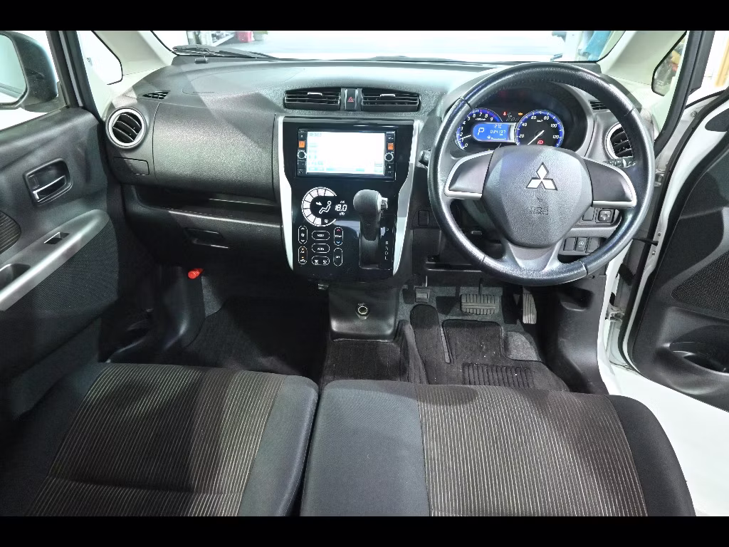 MITSUBISHI EK CUSTOM