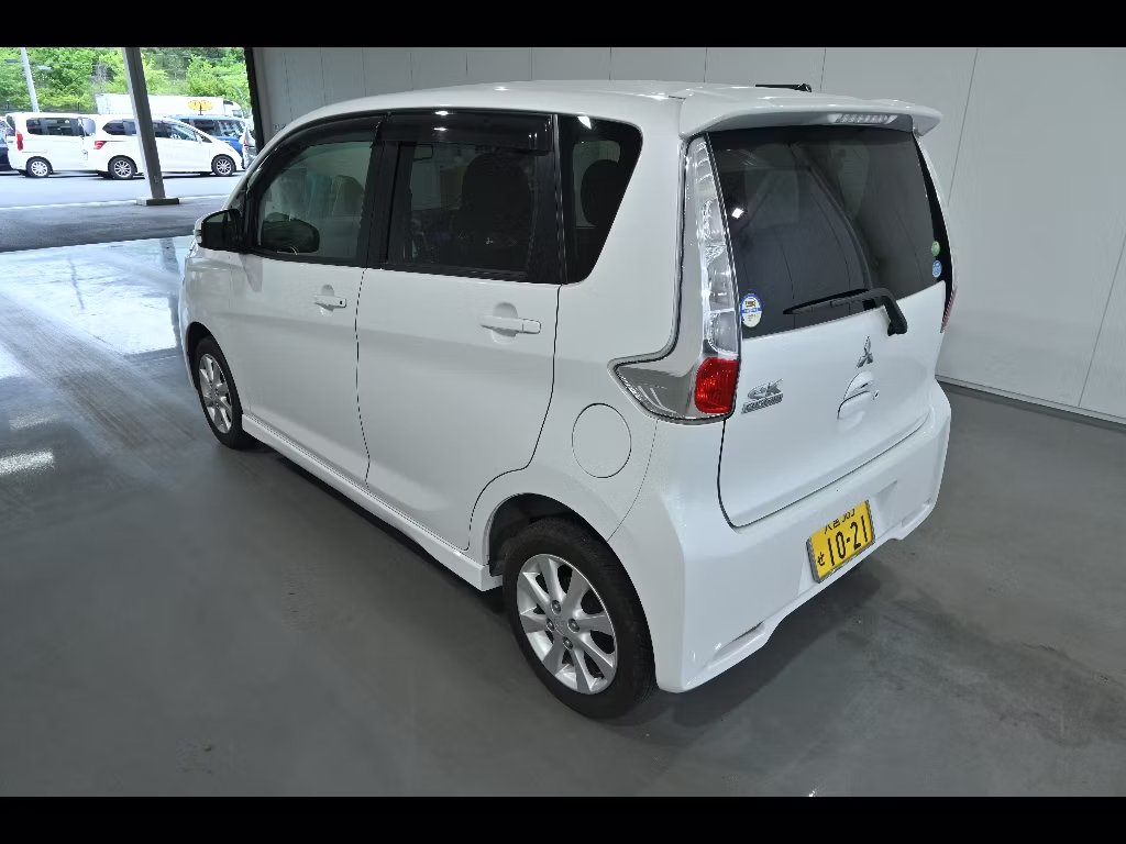 MITSUBISHI EK CUSTOM