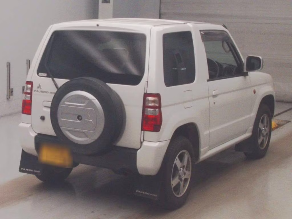 MITSUBISHI PAJERO MINI
