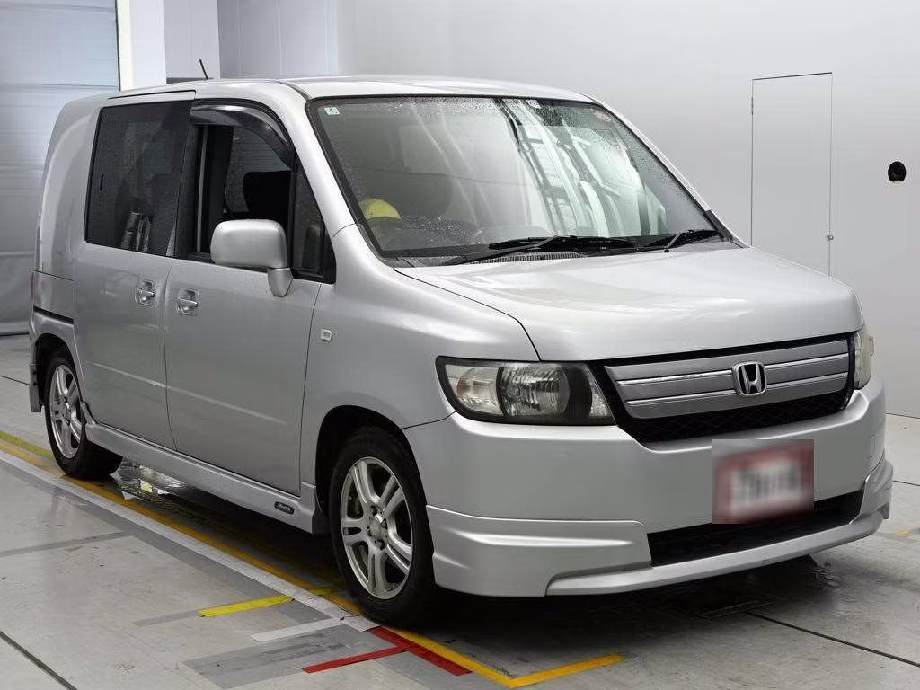 HONDA MOBILIO SPIKE