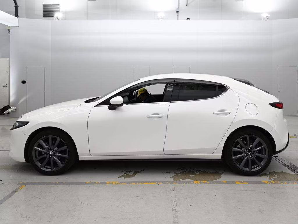 MAZDA MAZDA3