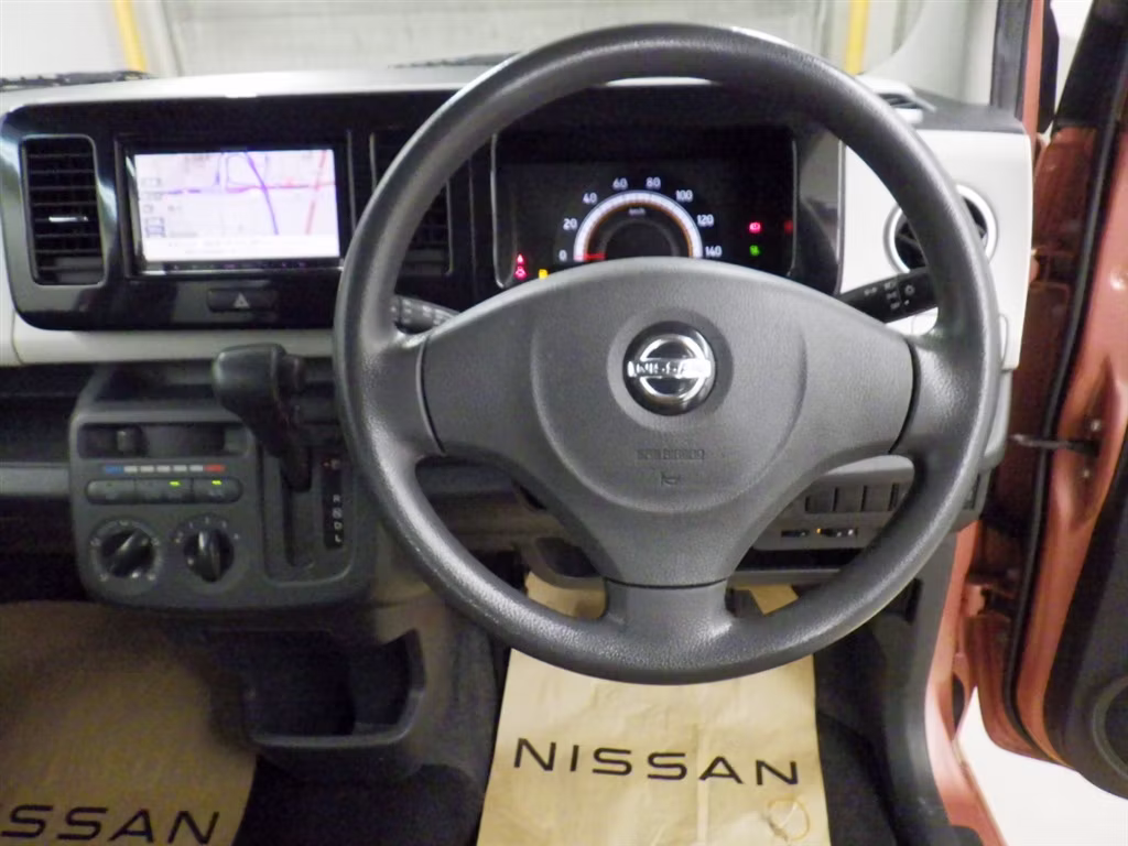 NISSAN MOCO