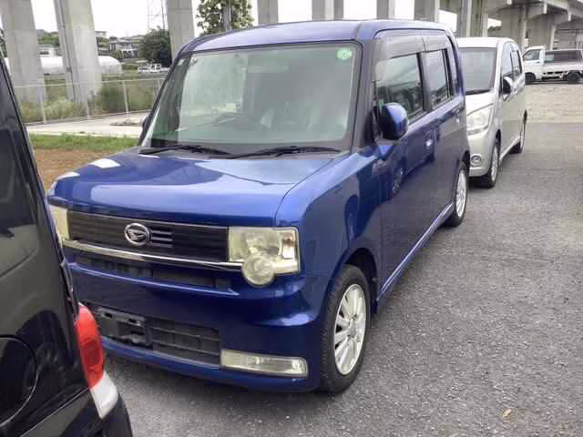 DAIHATSU MOVE CONTE