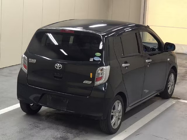 TOYOTA PIXIS EPOCH