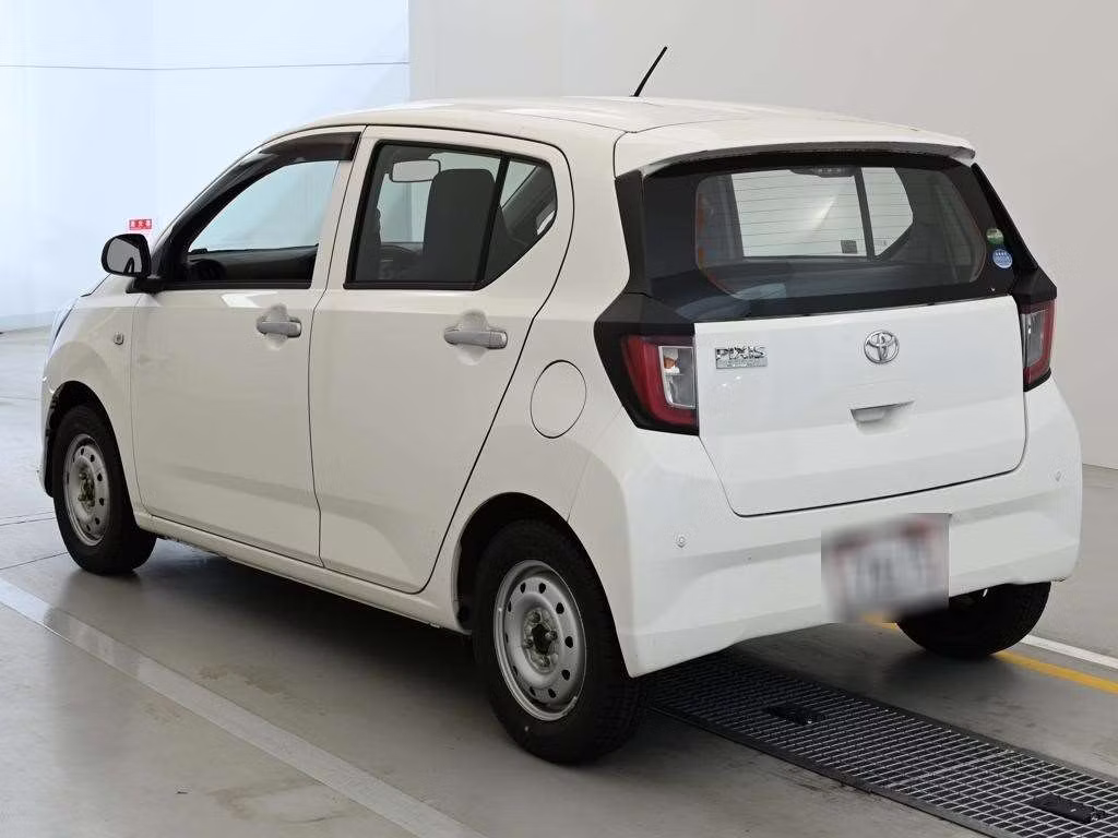 TOYOTA PIXIS EPOCH