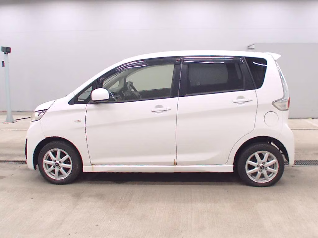 MITSUBISHI EK CUSTOM