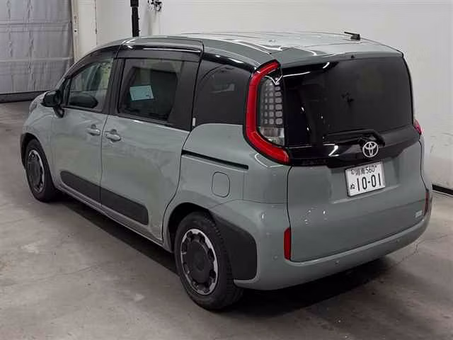 TOYOTA SIENTA
