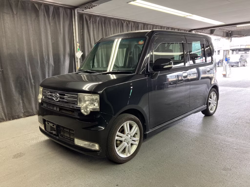 DAIHATSU MOVE CONTE