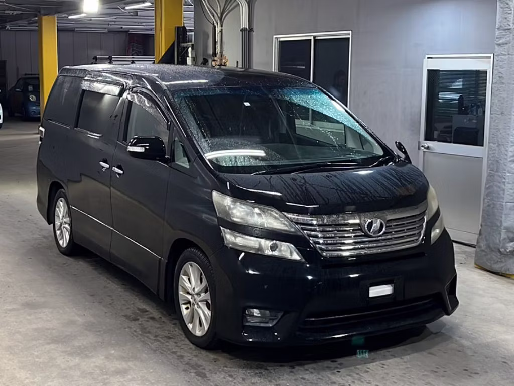TOYOTA VELLFIRE