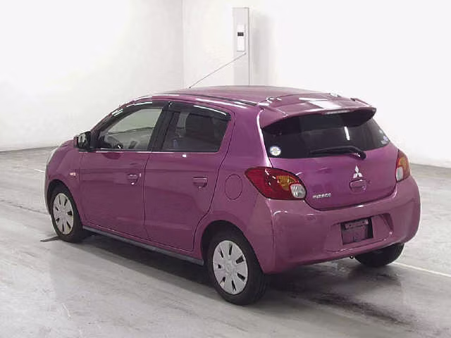 MITSUBISHI MIRAGE