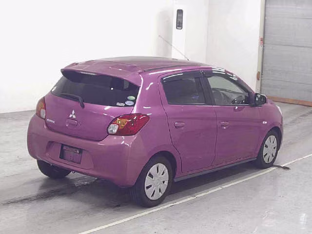 MITSUBISHI MIRAGE