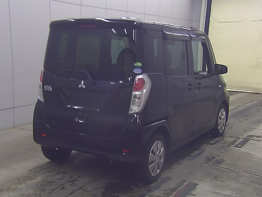 MITSUBISHI EK SPACE