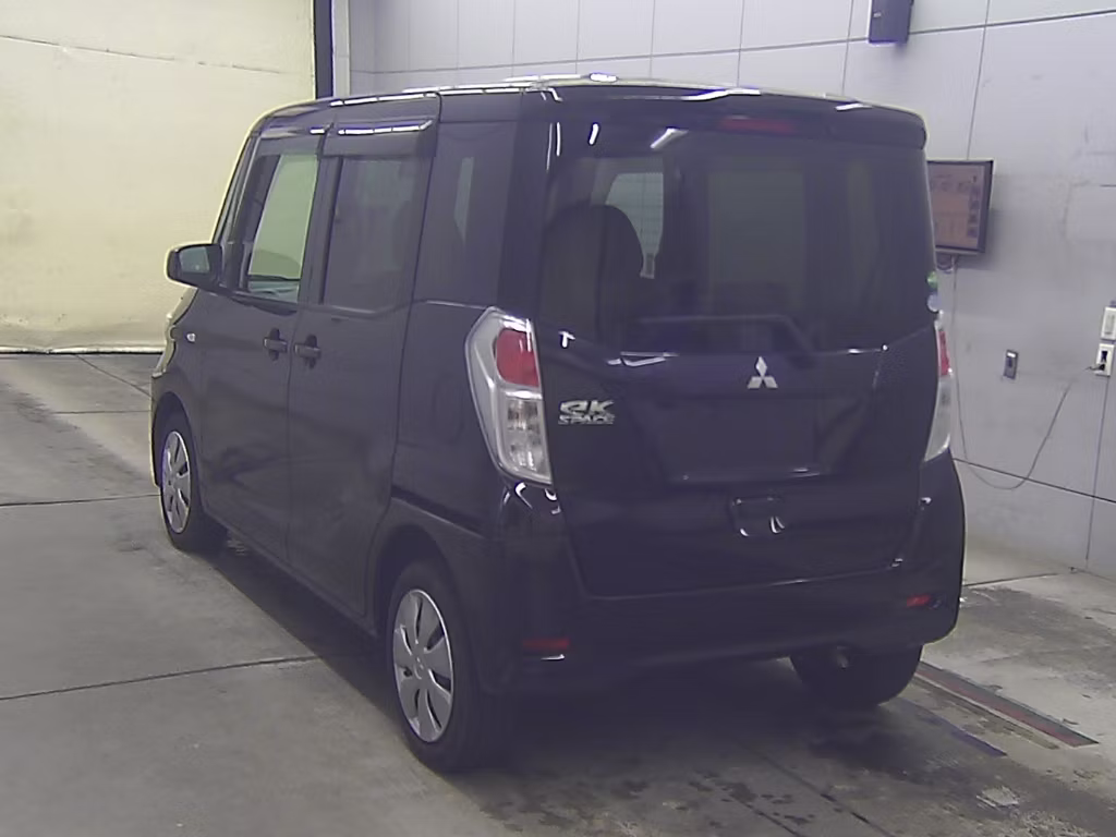 MITSUBISHI EK SPACE