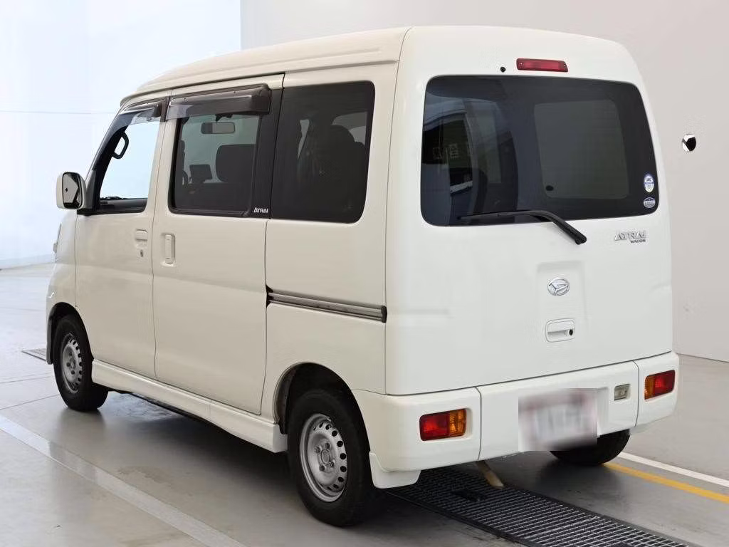DAIHATSU ATRAI