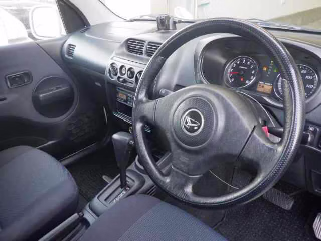 DAIHATSU TERIOS KID