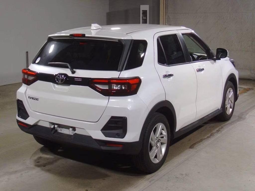 TOYOTA RAIZE