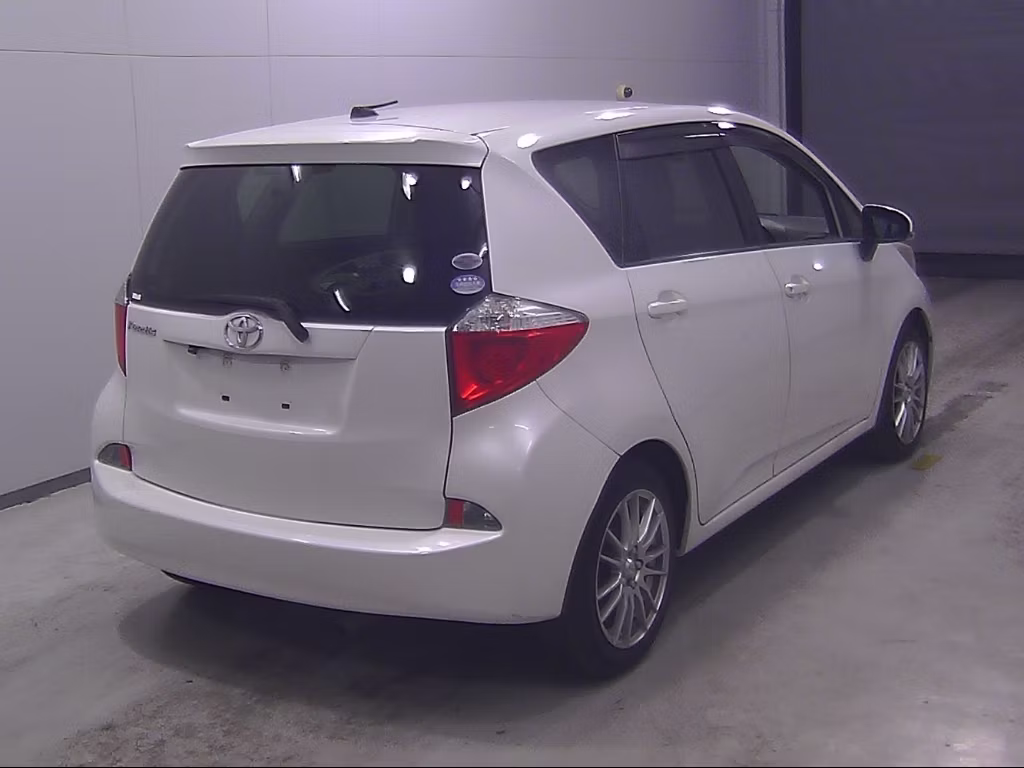 TOYOTA RACTIS