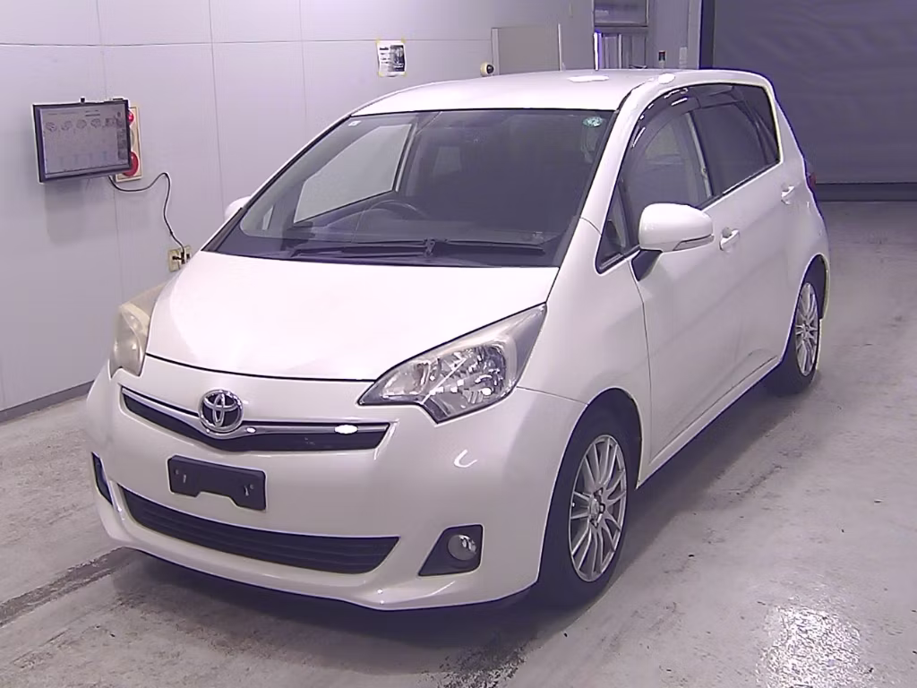 TOYOTA RACTIS