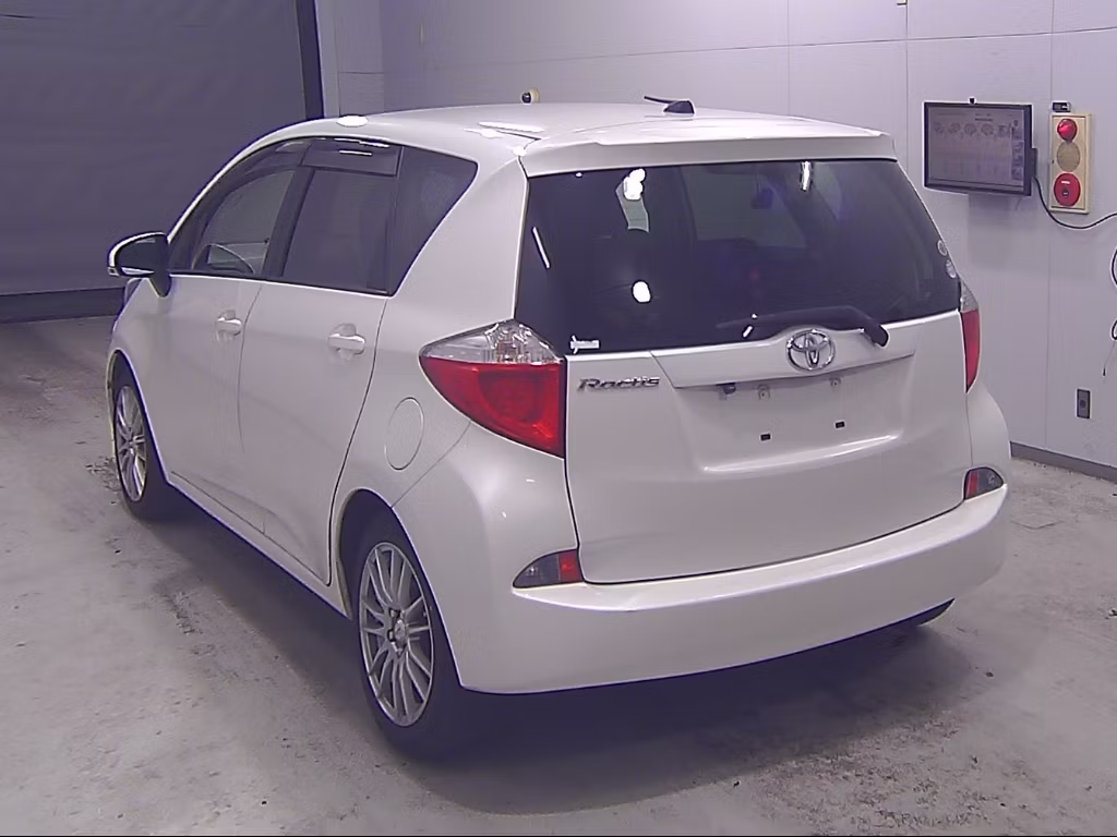 TOYOTA RACTIS