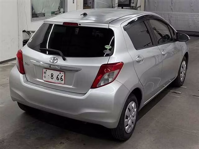 TOYOTA VITZ