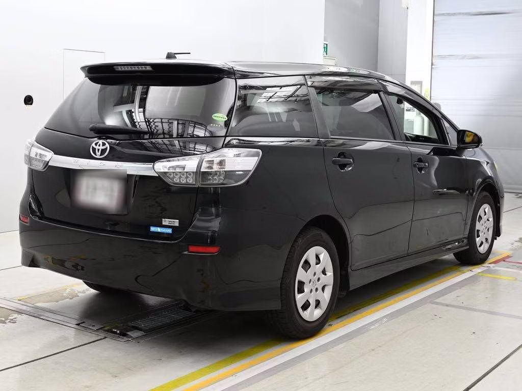 TOYOTA WISH