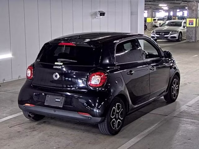 SMART FORFOUR