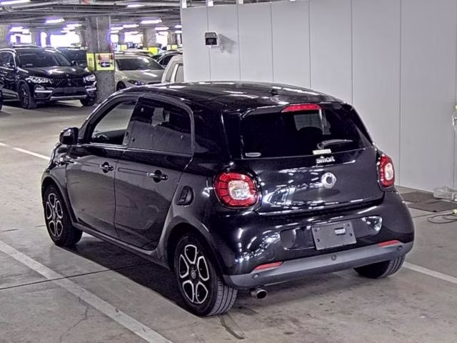 SMART FORFOUR