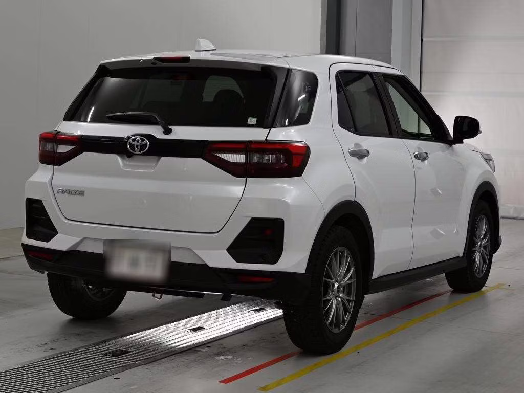 TOYOTA RAIZE
