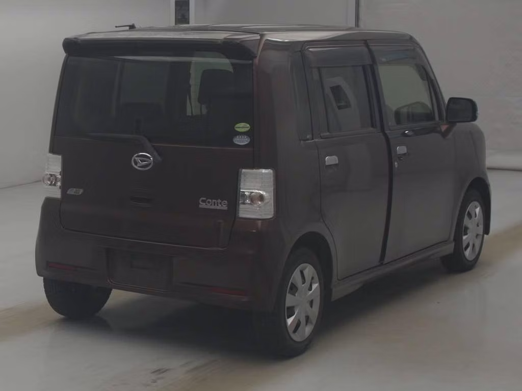DAIHATSU MOVE CONTE